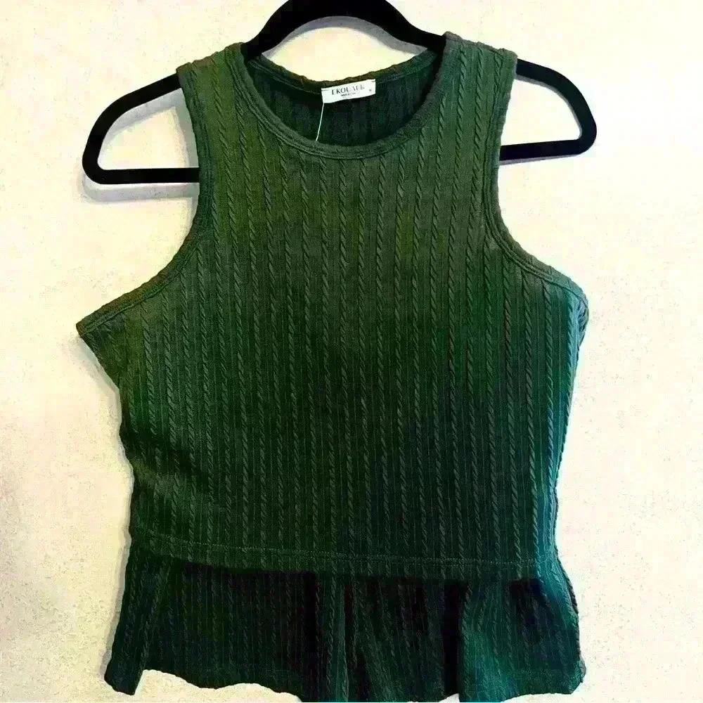 EKOUAER HUNTER GREEN TWO‎ PIECE SLEEVELESS TANK CROP TOP AND SHORT SET